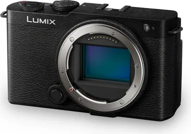 Panasonic Lumix S9