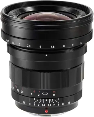 Voigtlander 10.5mm F0.95 Nokton