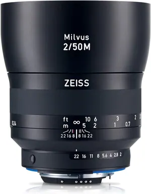 Zeiss Milvus 50mm F2 Macro
