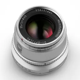 TTArtisan 35mm f/1.4